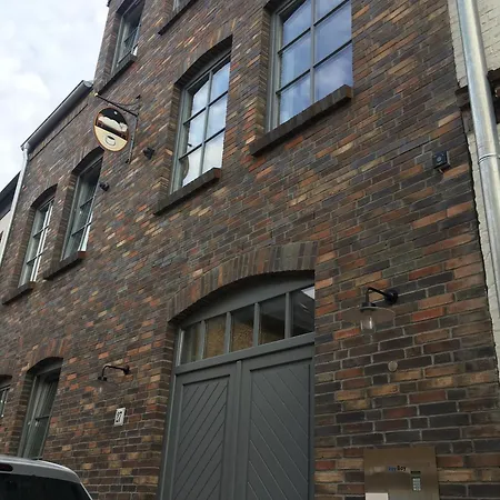 Komfort Hugo Apartamento